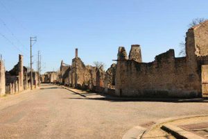 Oradour sur Glane : il est urgent d’entretenir les ruines
