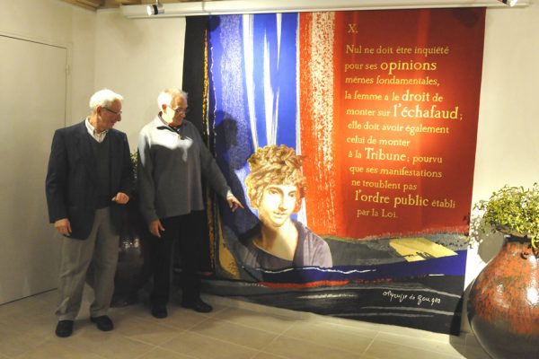 Saint-Yrieix la Perche : le projet de tenture Olympe de Gouge pour la journée des droits des femmes.
