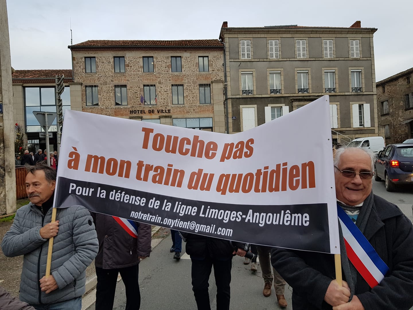 Un rassemblement pour alerter la situation de la ligne ferroviaire Limoges-Angoulème