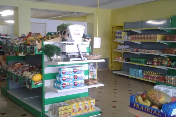 Saint-Yrieix la Perche : L’épicerie solidaire »d’Ici et d’Ailleurs » pour lutter contre l’inflation