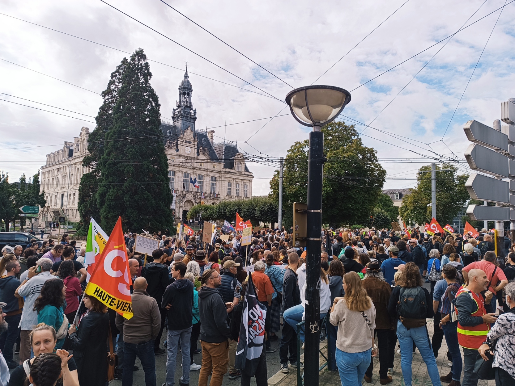 « Bloquons tout » : forte mobilisation à Limoges le 10 septembre