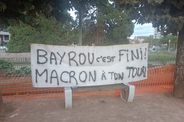 Limoges : la jeunesse réagit à la chute de François Bayrou