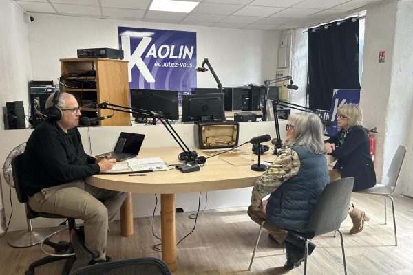 OBJECTIF MUNICIPALES – ANNICK HUCHET/LAURETTE GUEDAN