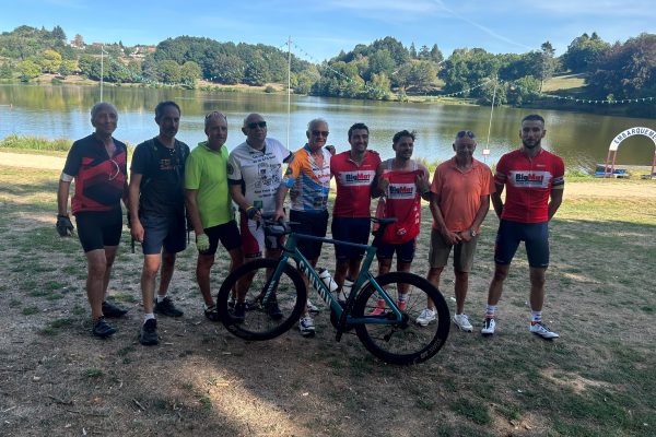 🚲 Saint-Junien (87) : 400 km à vélo pour France Parkinson